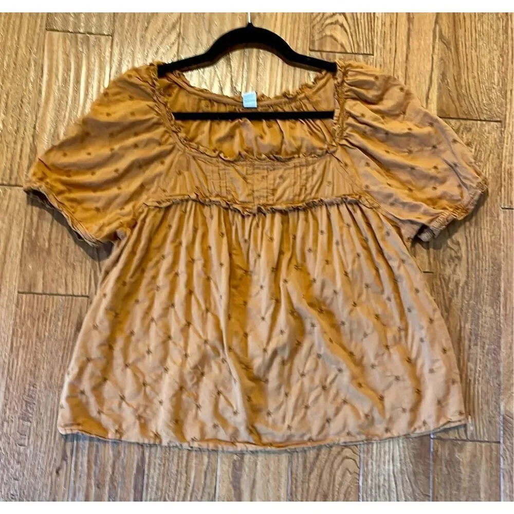 Old Navy brown square neck embroidered puff sleeve top M
